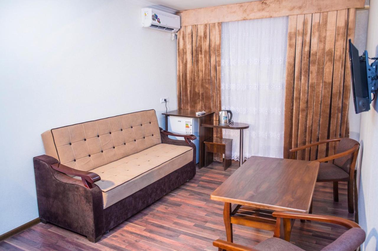 Reikartz Surxon Termez Otel Dış mekan fotoğraf